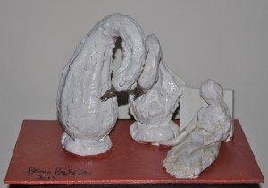 Gloria Baldazzi - Scultura con cemento e acrilici su base telata - Leda e i due cigni - 2013